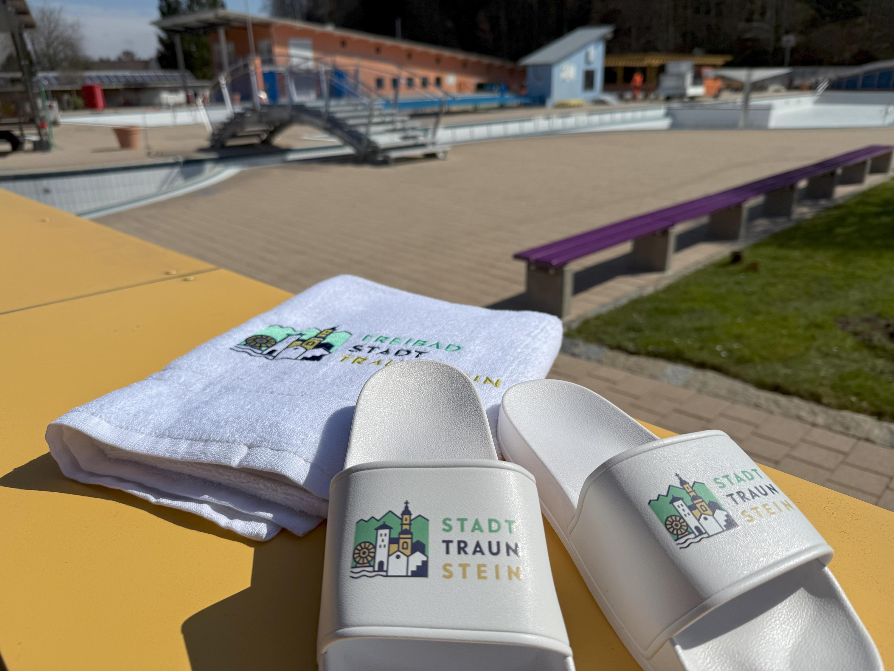 2025 Xx Vorverkauf Saisonkarten Freibad