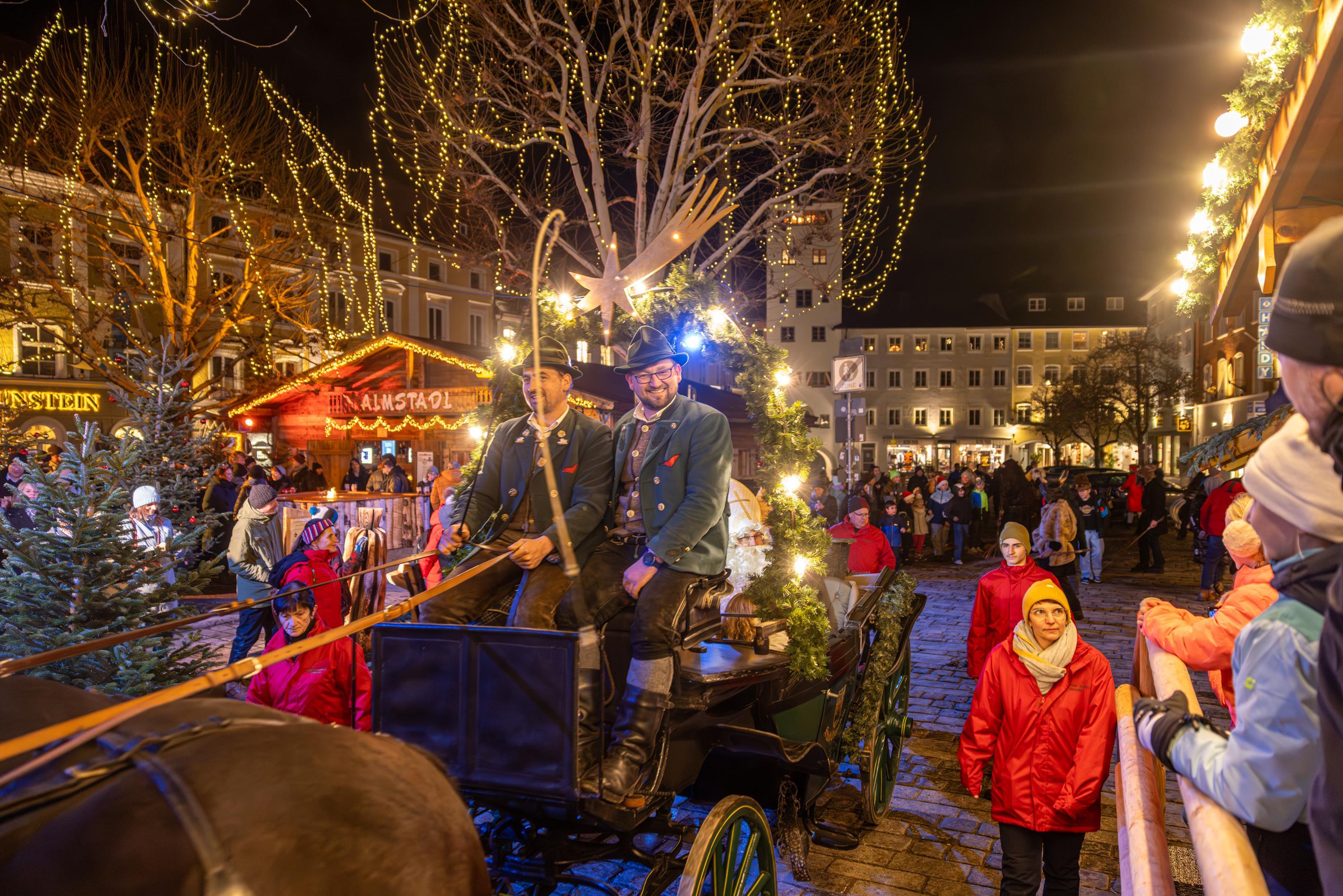 Nikolaus Veitsgromer - Kutsche © Richard Scheuerecker