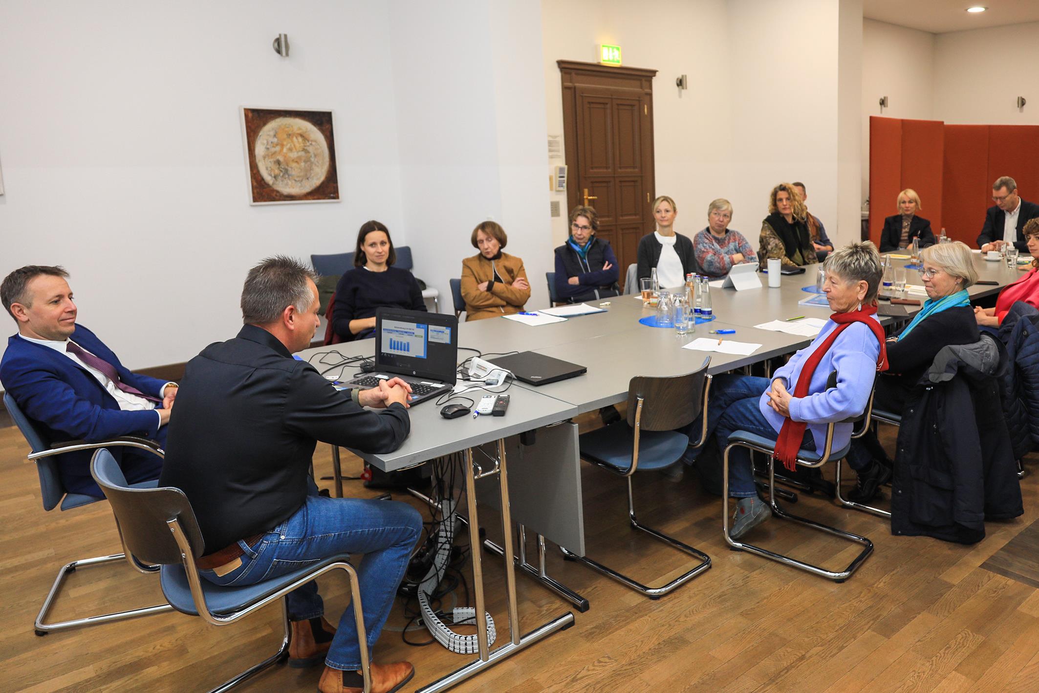 Große Aufgabenfülle zum Erhalt des sozialen Friedens