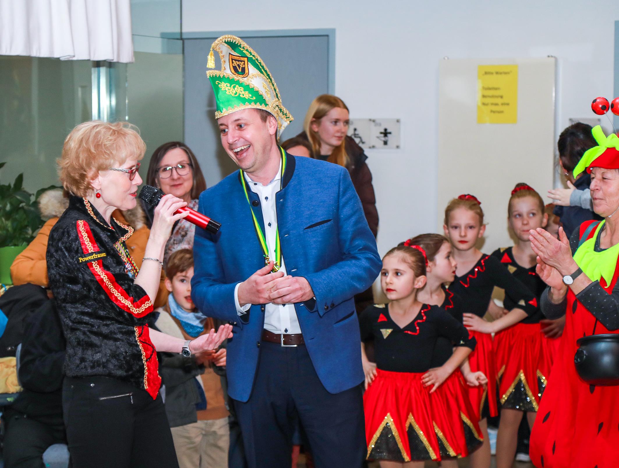 2026-024 Rathaussturm am Unsinnigen Donnerstag