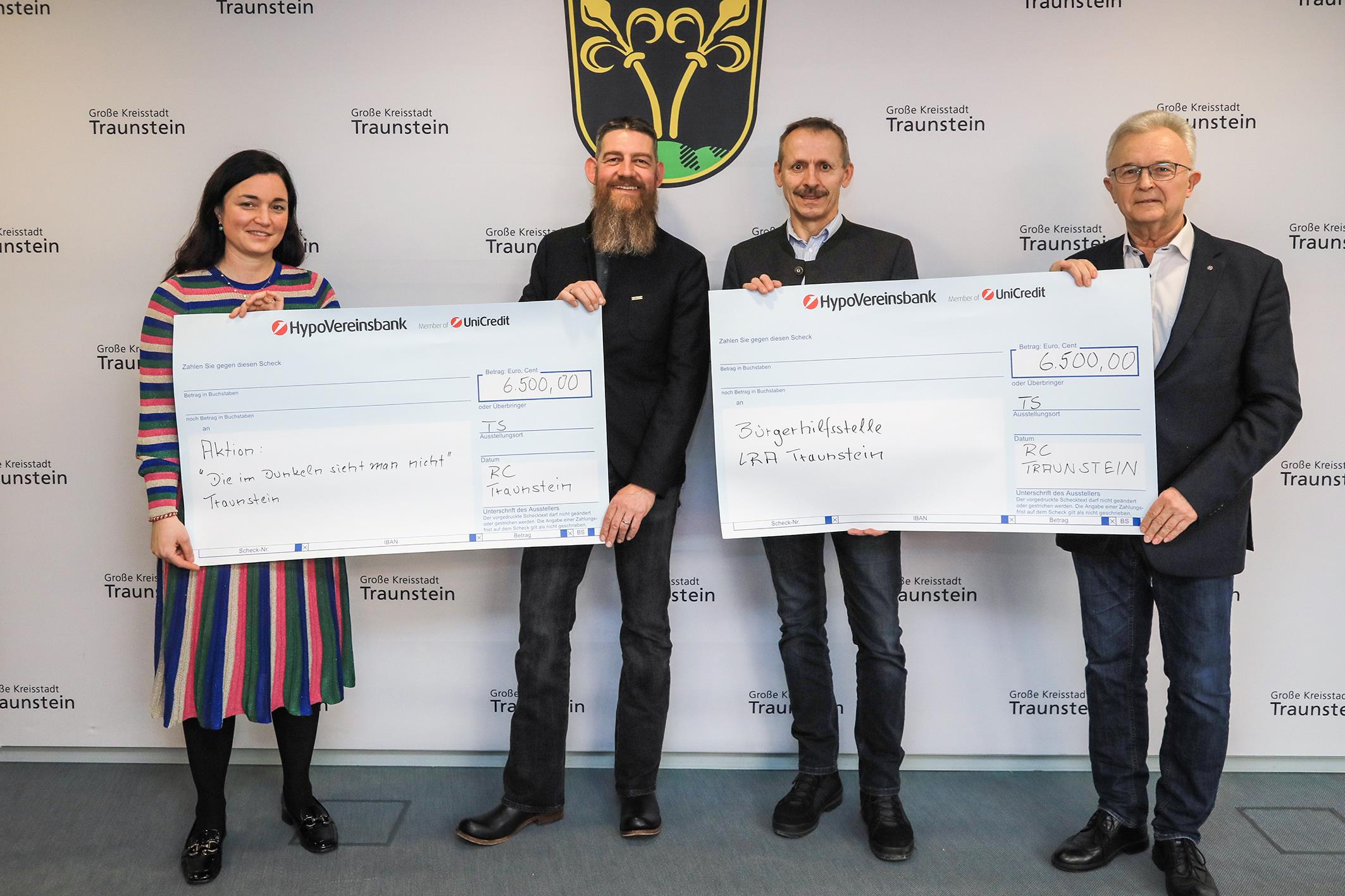 Spende Rotary Club Bürgerhilfsstelle Die im Dunkeln