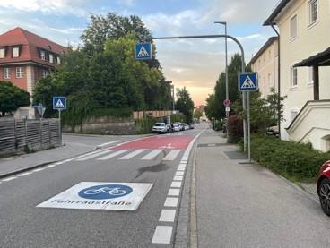 ... und der Haslacher Straße (oberer Abschnitt) ...