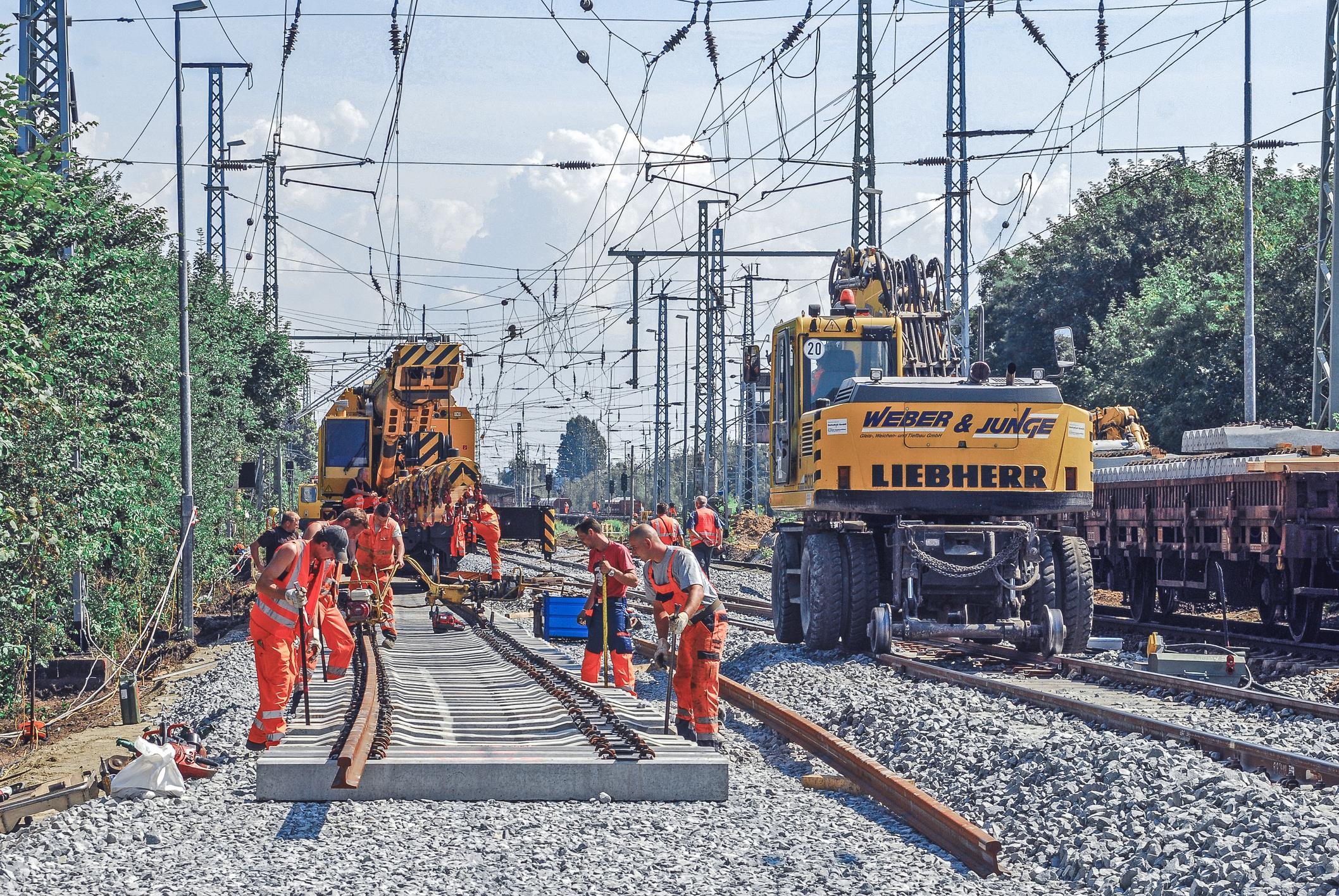 Gleisbauarbeiten Symbolbild iStock kmn-network