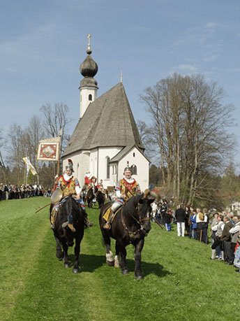 Ettendorfer Kirche Georgiritt