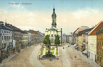 Stadtplatz Traunstein mit St. Oswald